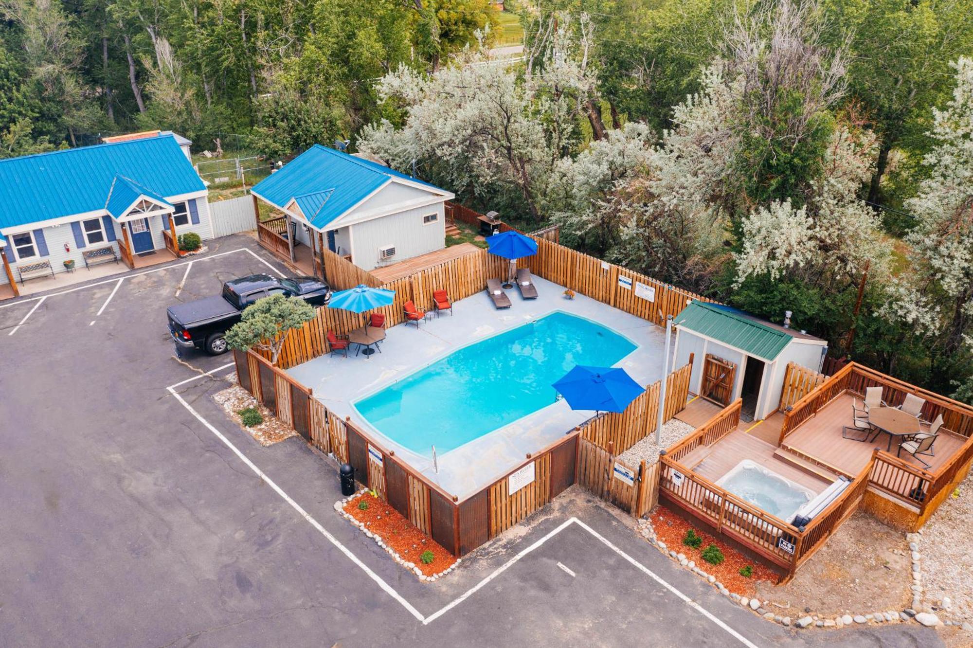 Salida Inn & Monarch Suites Exterior photo