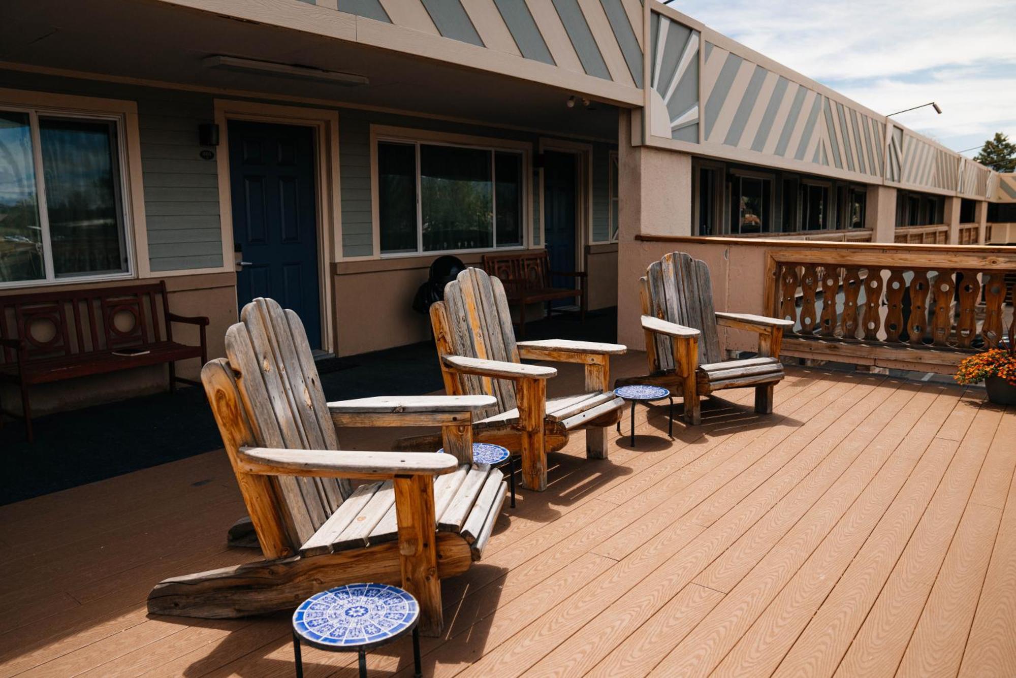 Salida Inn & Monarch Suites Exterior photo