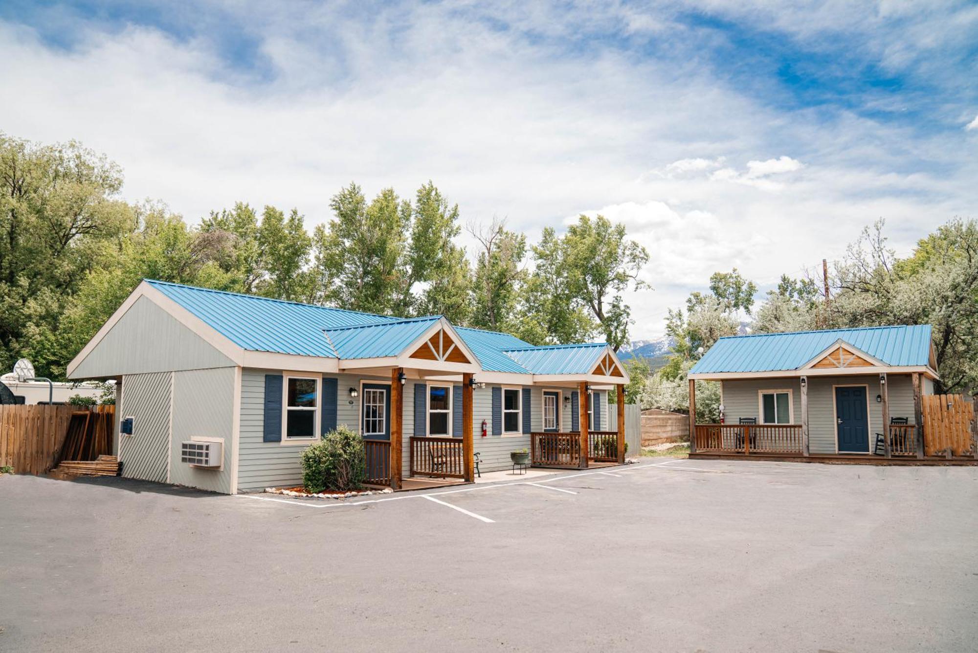 Salida Inn & Monarch Suites Exterior photo