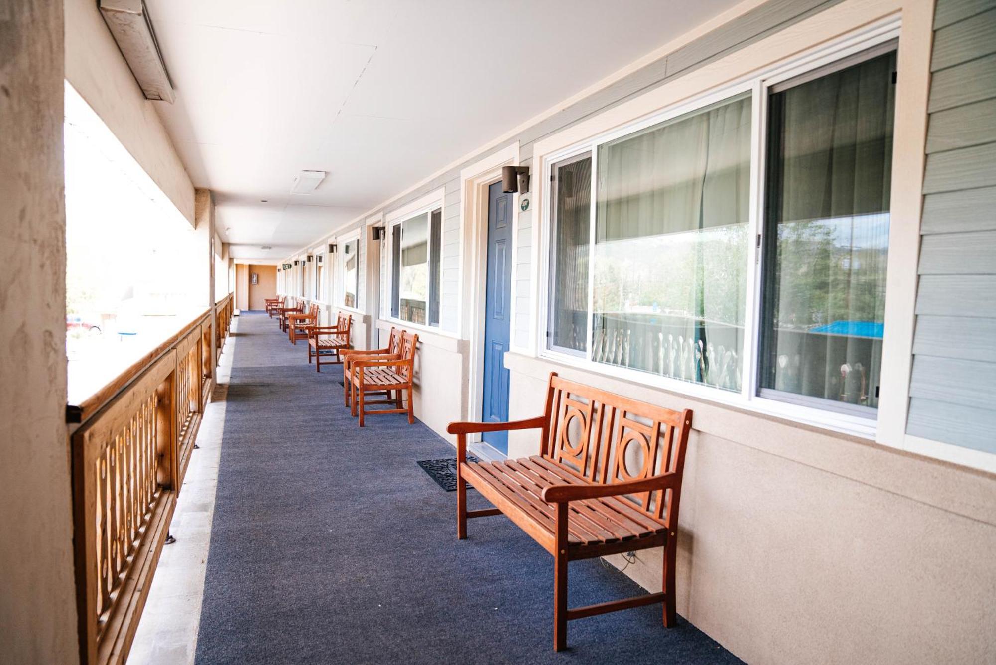 Salida Inn & Monarch Suites Exterior photo